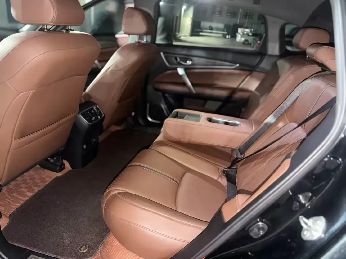 2020 Honda UR-V 2.0T 272HP L4 9AT,autocango,china used car exporter,china ev exporter,chinese used car exporter,chinese used ev exporter