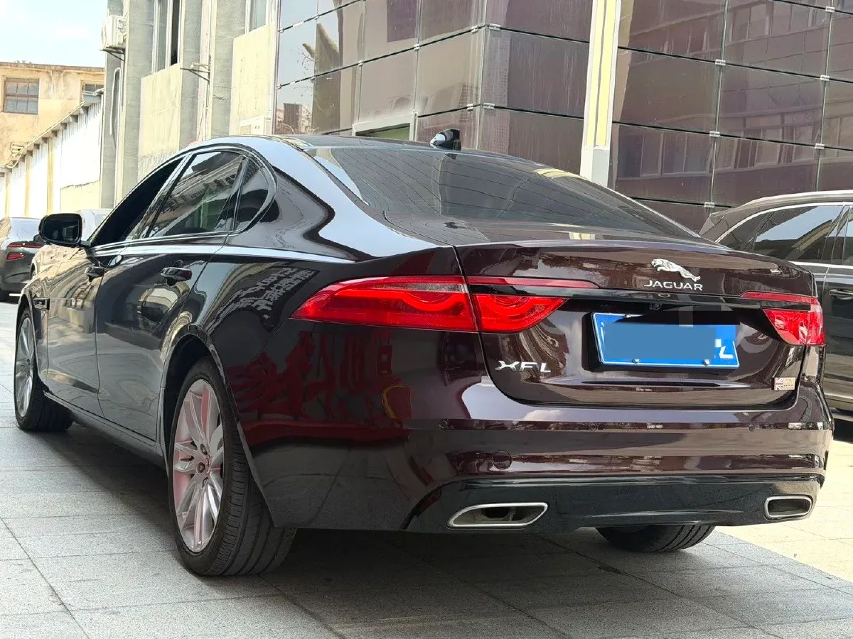 2020 Jaguar XFL 2.0T 200HP L4 8AT,autocango,china used car exporter,china ev exporter,chinese used car exporter,chinese used ev exporter