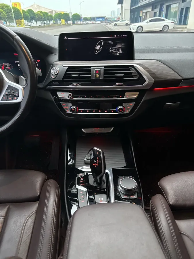 2021 BMW X3 2.0T 224HP L4 8AT,autocango,china used car exporter,china ev exporter,chinese used car exporter,chinese used ev exporter