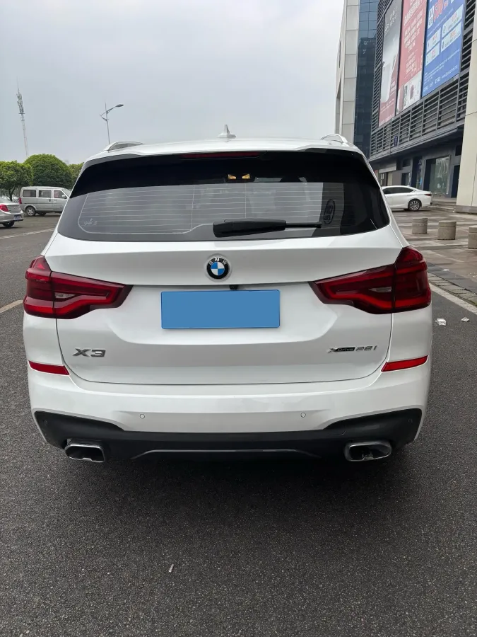 2021 BMW X3 2.0T 224HP L4 8AT,autocango,china used car exporter,china ev exporter,chinese used car exporter,chinese used ev exporter