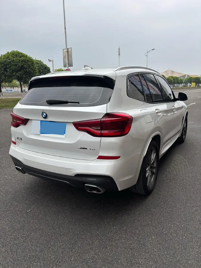 2021 BMW X3 2.0T 224HP L4 8AT,autocango,china used car exporter,china ev exporter,chinese used car exporter,chinese used ev exporter