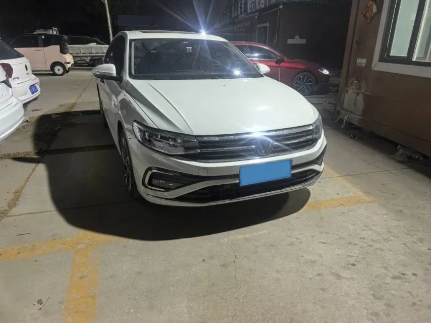 2023 Volkswagen Bora 1.5T 160HP L4 7DCT,autocango,china used car exporter,china ev exporter,chinese used car exporter,chinese used ev exporter
