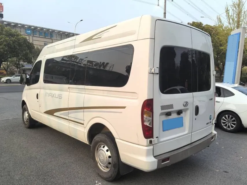 2019 MAXUS XinTu V80 2.0T 139HP L4 6MT,autocango,china used car exporter,china ev exporter,chinese used car exporter,chinese used ev exporter