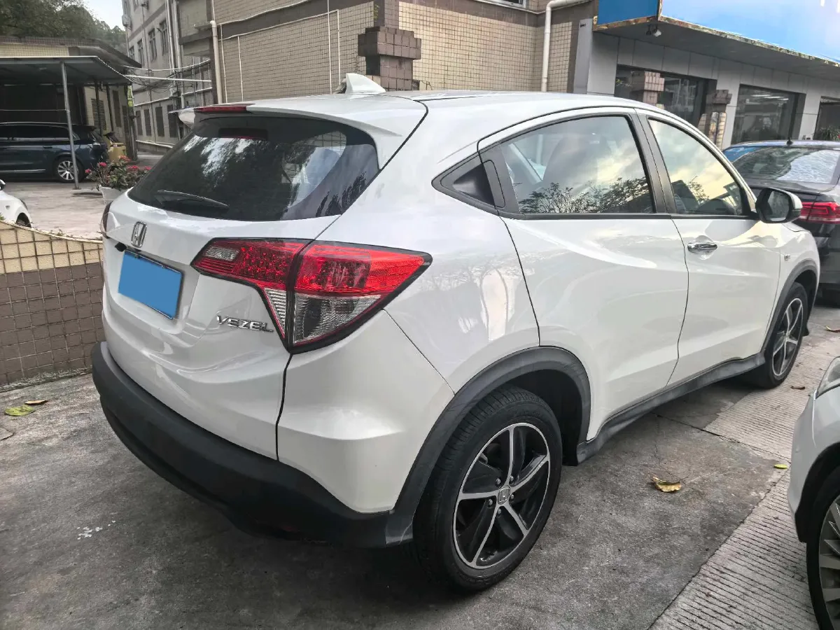 2022 Honda Vezel 1.5L 131HP L4 CVT,autocango,china used car exporter,china ev exporter,chinese used car exporter,chinese used ev exporter