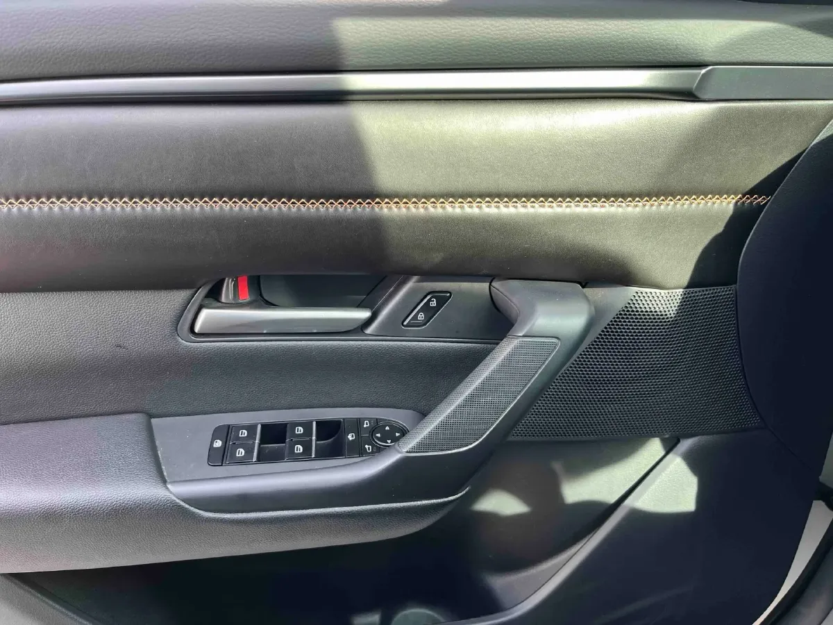 2023 Mazda CX-50 2.0L 155HP L4 6AT,autocango,china used car exporter,china ev exporter,chinese used car exporter,chinese used ev exporter