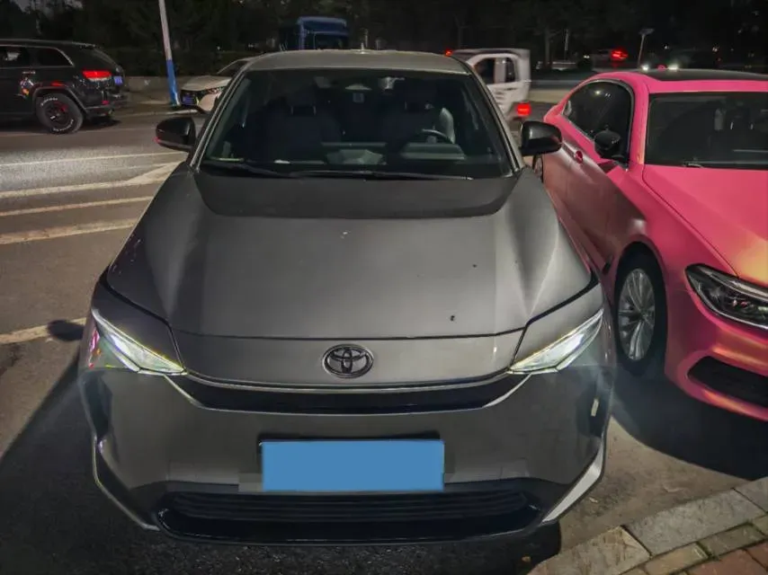 2024 Toyota BZ4X BEV 66.7KWH,autocango,china used car exporter,china ev exporter,chinese used car exporter,chinese used ev exporter