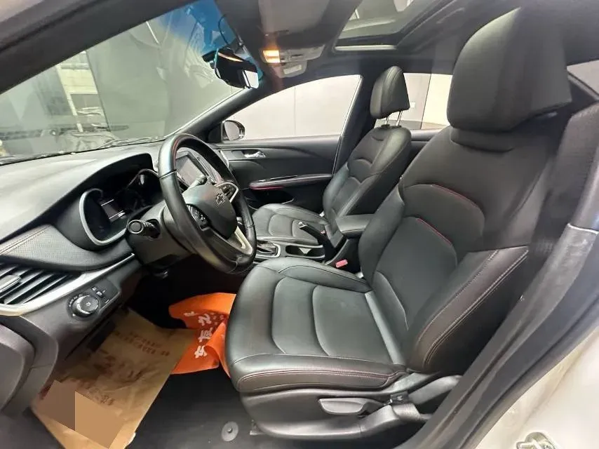 2019 Chevrolet Monza 1.3T 163HP L3 6AT,autocango,china used car exporter,china ev exporter,chinese used car exporter,chinese used ev exporter