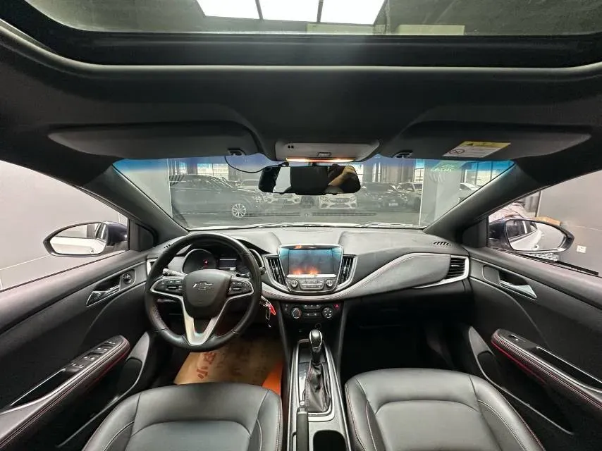 2019 Chevrolet Monza 1.3T 163HP L3 6AT,autocango,china used car exporter,china ev exporter,chinese used car exporter,chinese used ev exporter