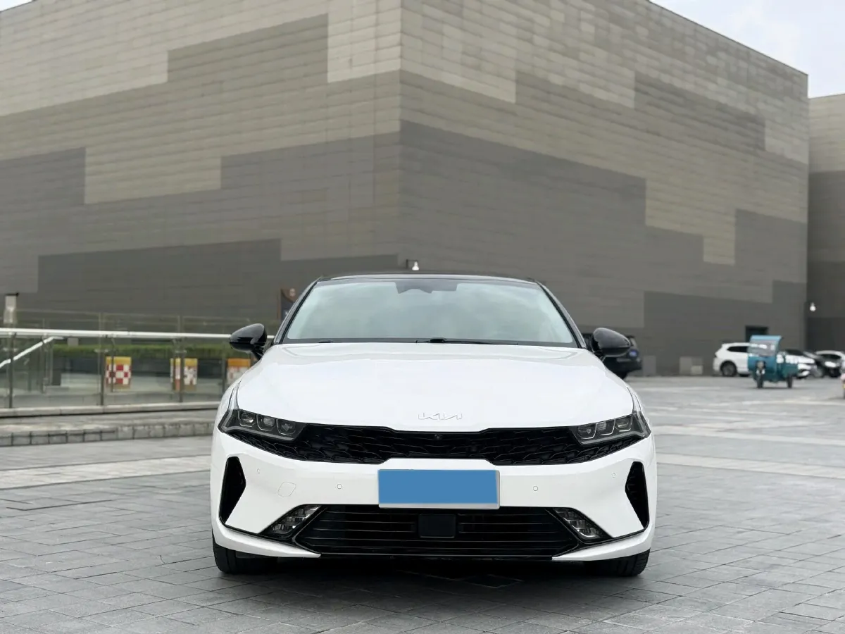 2020 Kia K5 2.0T 240HP L4 8AT,autocango,china used car exporter,china ev exporter,chinese used car exporter,chinese used ev exporter