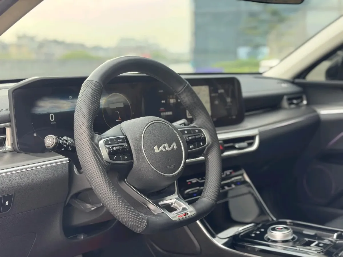 2020 Kia K5 2.0T 240HP L4 8AT,autocango,china used car exporter,china ev exporter,chinese used car exporter,chinese used ev exporter