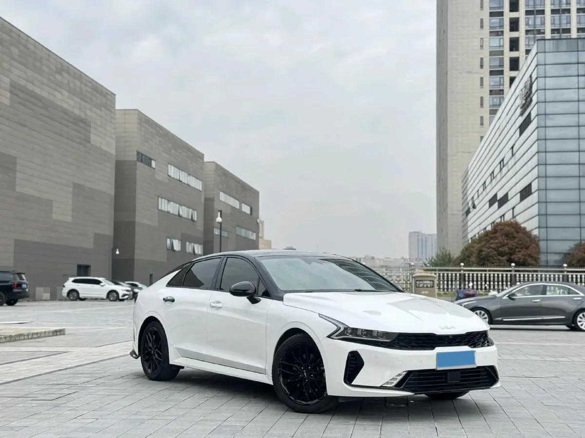 2020 Kia K5 2.0T 240HP L4 8AT,autocango,china used car exporter,china ev exporter,chinese used car exporter,chinese used ev exporter