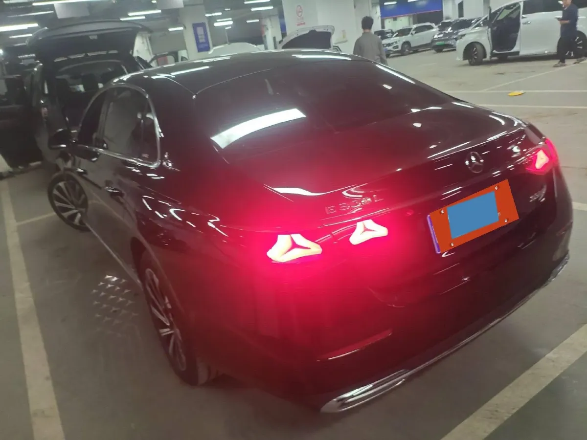 2025 Mercedes-Benz E Class 2.0T 258HP L4 9AT,autocango,china used car exporter,china ev exporter,chinese used car exporter,chinese used ev exporter