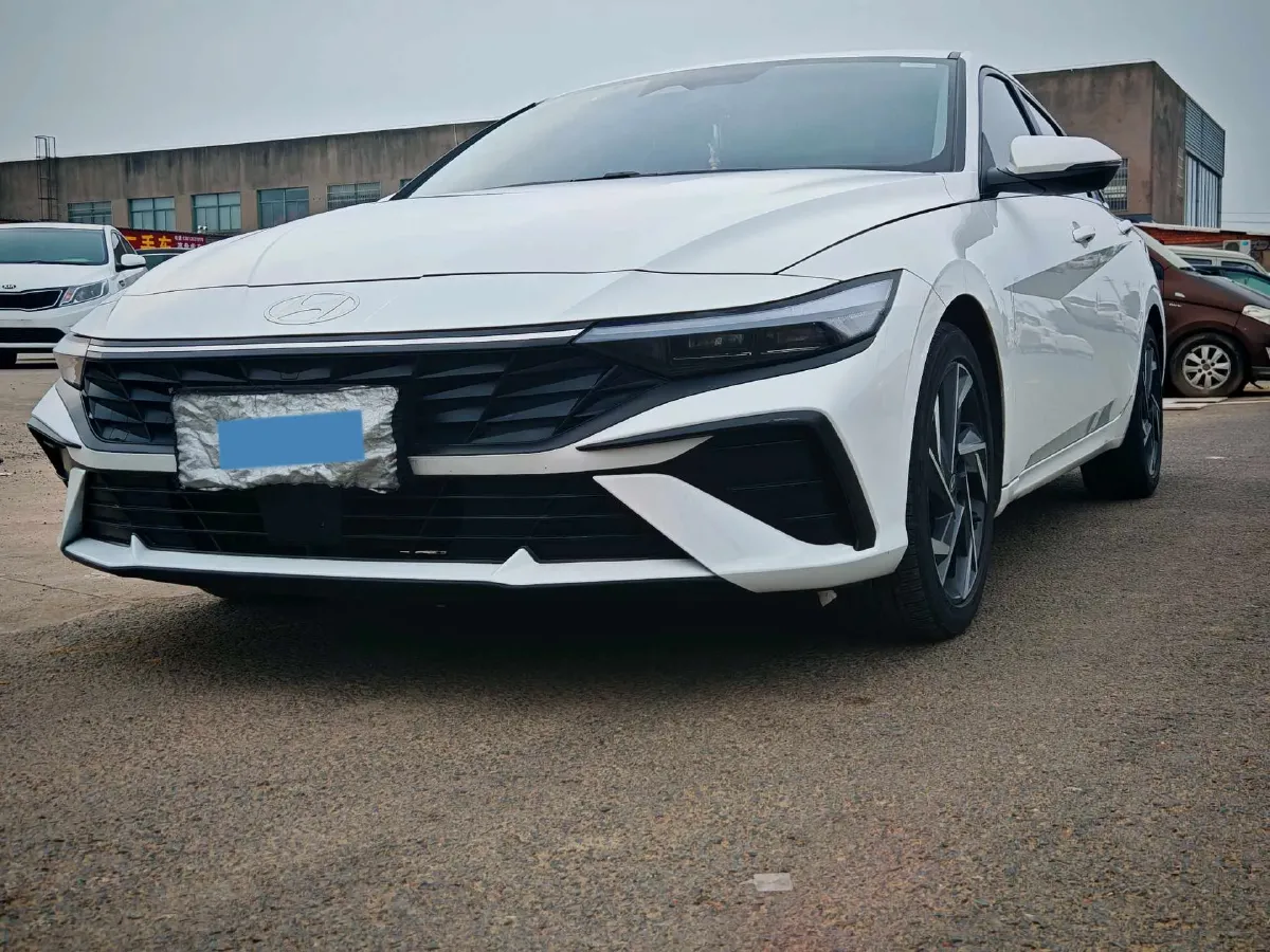 2023 Hyundai Elantra 1.5L 115HP L4 CVT,autocango,china used car exporter,china ev exporter,chinese used car exporter,chinese used ev exporter