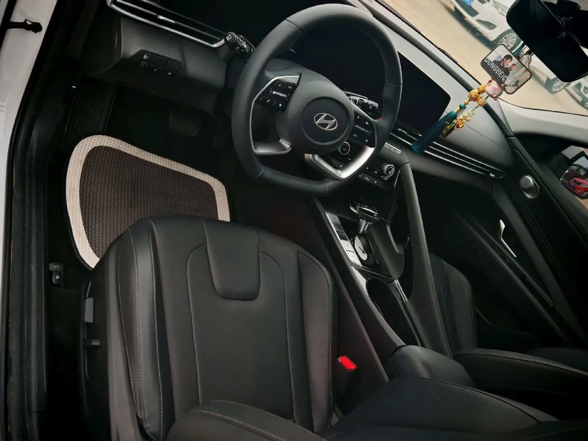 2023 Hyundai Elantra 1.5L 115HP L4 CVT,autocango,china used car exporter,china ev exporter,chinese used car exporter,chinese used ev exporter