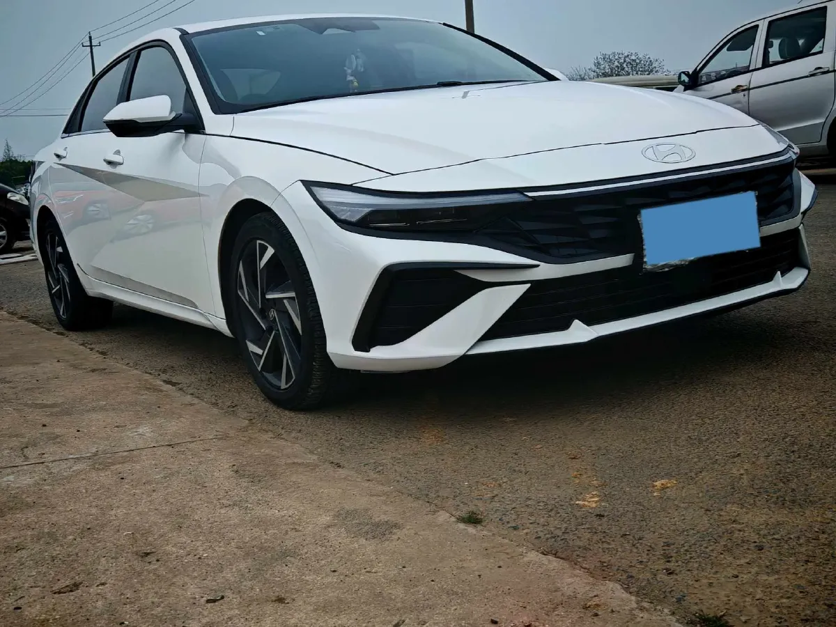 2023 Hyundai Elantra 1.5L 115HP L4 CVT,autocango,china used car exporter,china ev exporter,chinese used car exporter,chinese used ev exporter