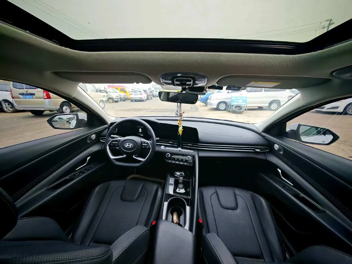 2023 Hyundai Elantra 1.5L 115HP L4 CVT,autocango,china used car exporter,china ev exporter,chinese used car exporter,chinese used ev exporter