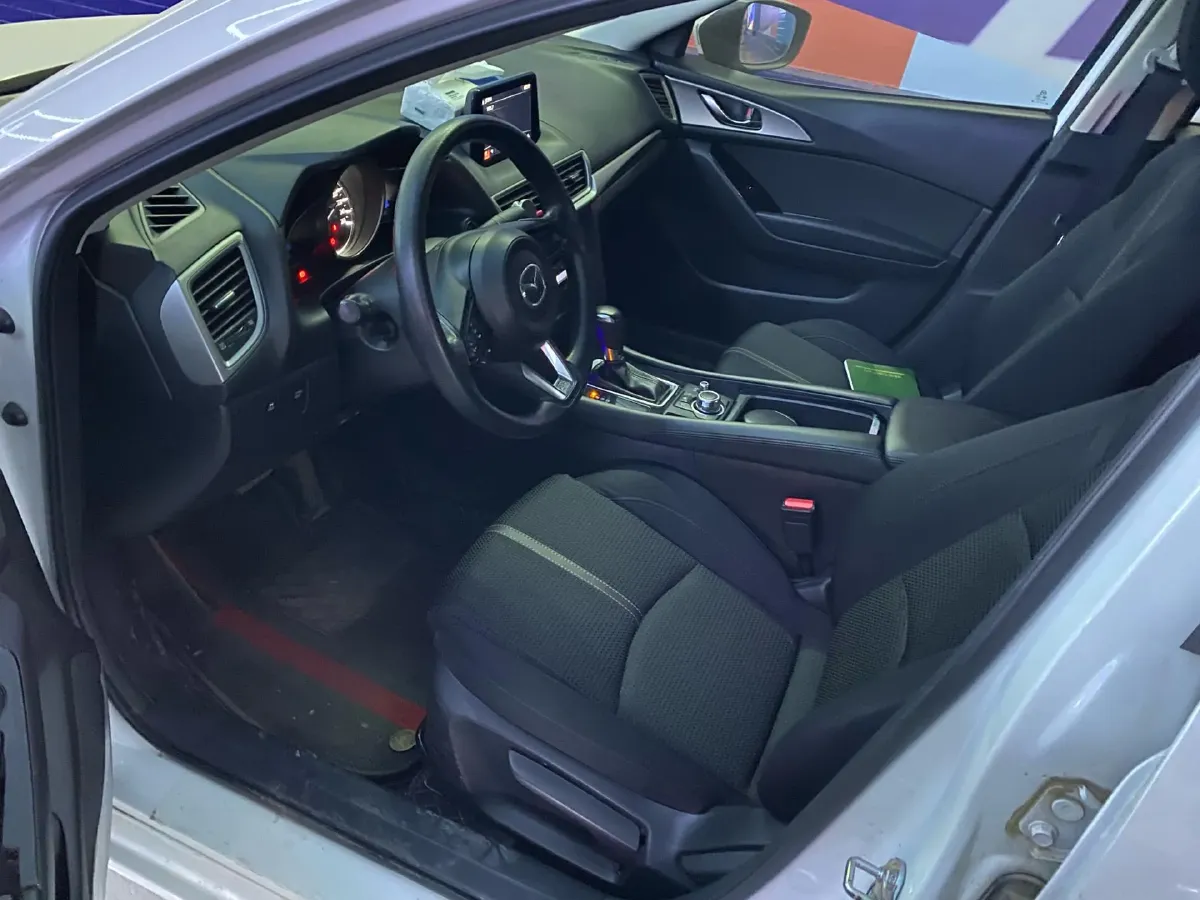 2019 Mazda 3 Axela 1.5L 117HP L4 6AT,autocango,china used car exporter,china ev exporter,chinese used car exporter,chinese used ev exporter