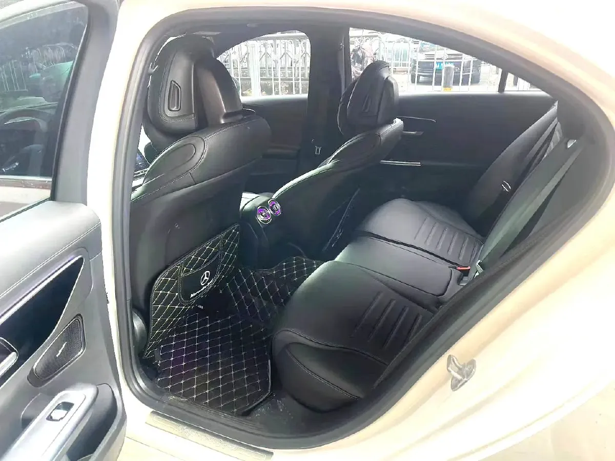 2024 Mercedes-Benz C Class 1.5T 170HP L4 9AT,autocango,china used car exporter,china ev exporter,chinese used car exporter,chinese used ev exporter