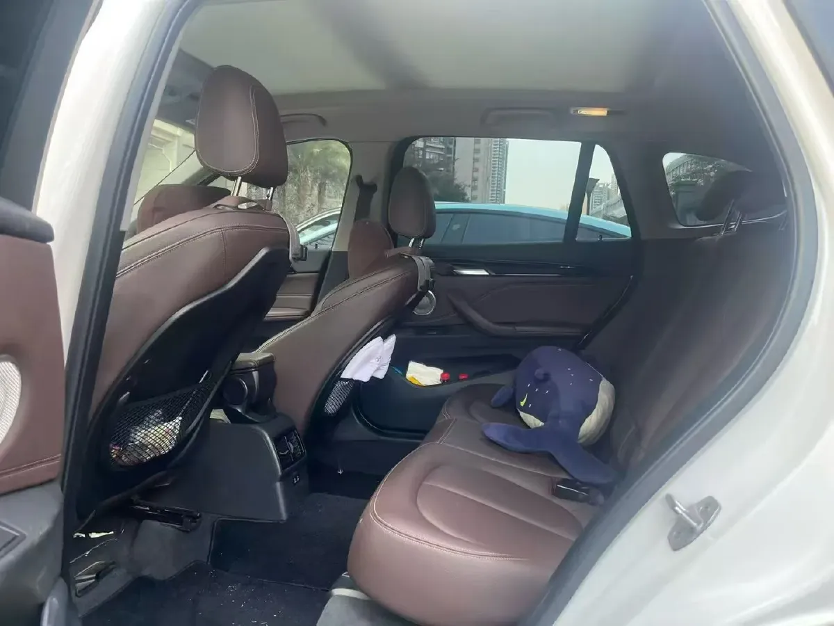 2021 BMW X1 1.5T 140HP L3 7DCT,autocango,china used car exporter,china ev exporter,chinese used car exporter,chinese used ev exporter