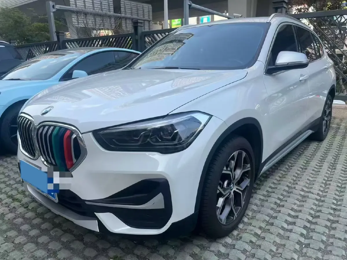 2021 BMW X1 1.5T 140HP L3 7DCT,autocango,china used car exporter,china ev exporter,chinese used car exporter,chinese used ev exporter