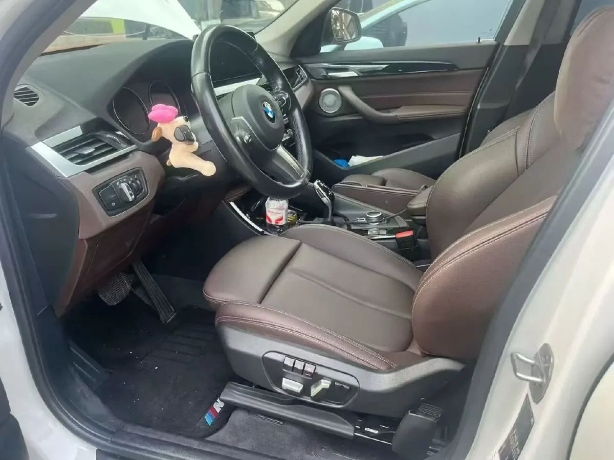 2021 BMW X1 1.5T 140HP L3 7DCT,autocango,china used car exporter,china ev exporter,chinese used car exporter,chinese used ev exporter