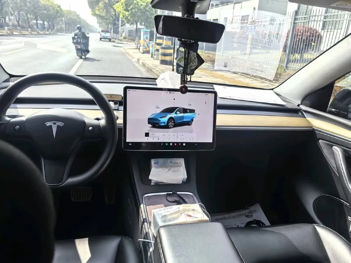 2022 Tesla Model Y BEV 60KWH,autocango,china used car exporter,china ev exporter,chinese used car exporter,chinese used ev exporter