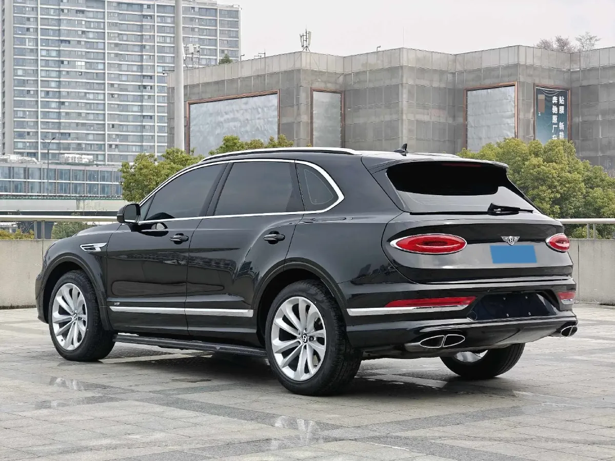 2021 Bentley Bentayga 4.0T 550HP V8 8AT,autocango,china used car exporter,china ev exporter,chinese used car exporter,chinese used ev exporter
