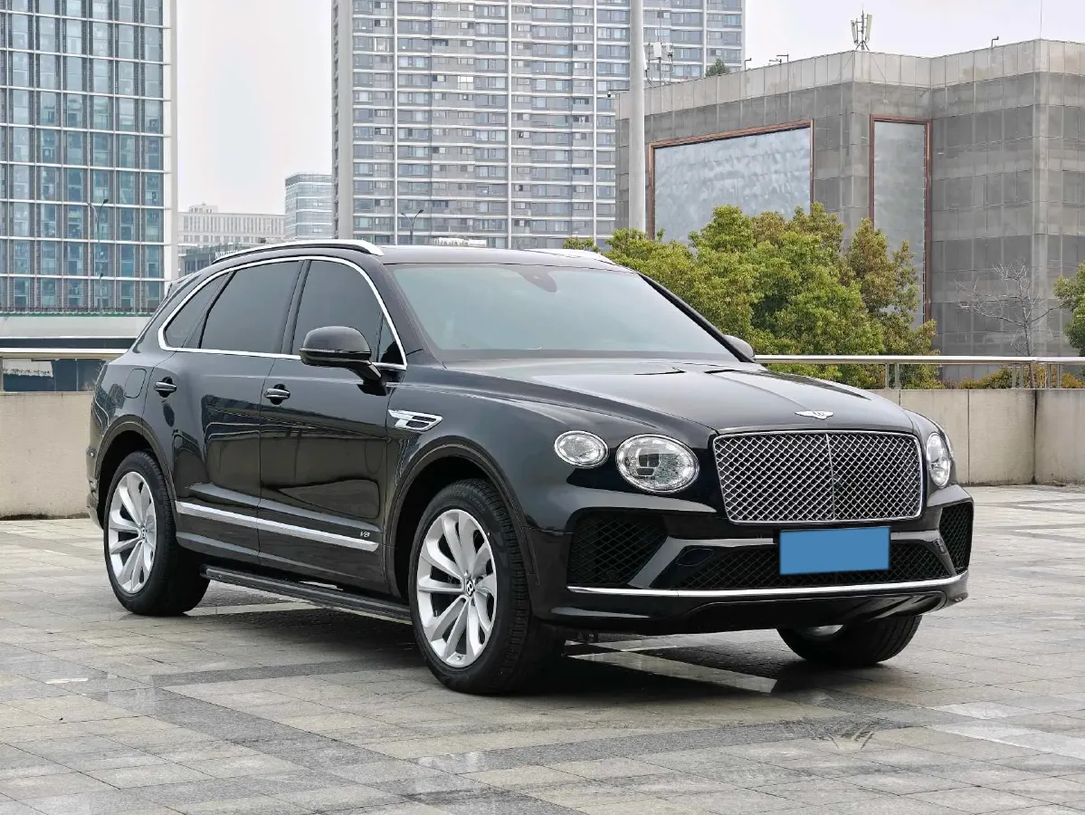 2021 Bentley Bentayga 4.0T 550HP V8 8AT,autocango,china used car exporter,china ev exporter,chinese used car exporter,chinese used ev exporter