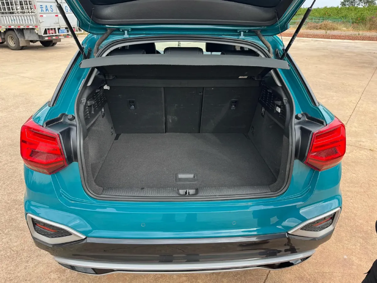 2021 Audi Q2L 1.4T 150HP L4 7DCT,autocango,china used car exporter,china ev exporter,chinese used car exporter,chinese used ev exporter