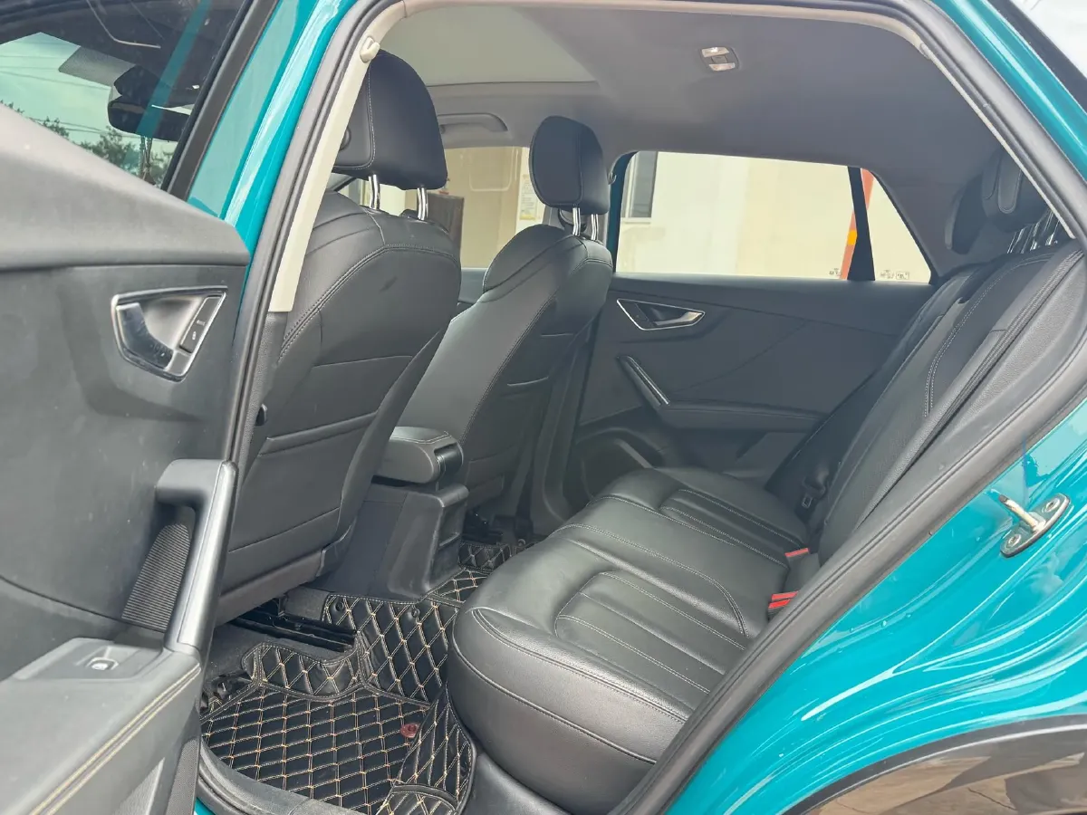 2021 Audi Q2L 1.4T 150HP L4 7DCT,autocango,china used car exporter,china ev exporter,chinese used car exporter,chinese used ev exporter