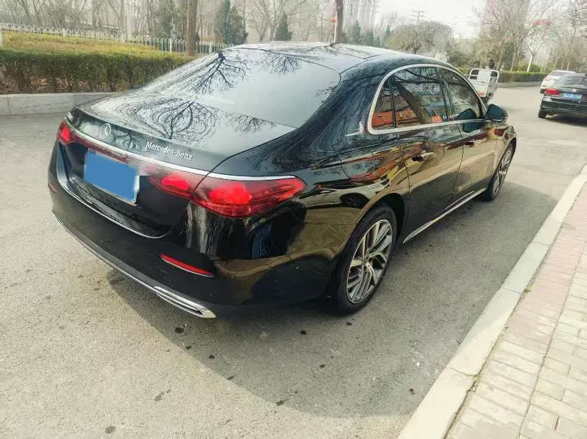 2025 Mercedes-Benz E Class 2.0T 258HP L4 9AT,autocango,china used car exporter,china ev exporter,chinese used car exporter,chinese used ev exporter
