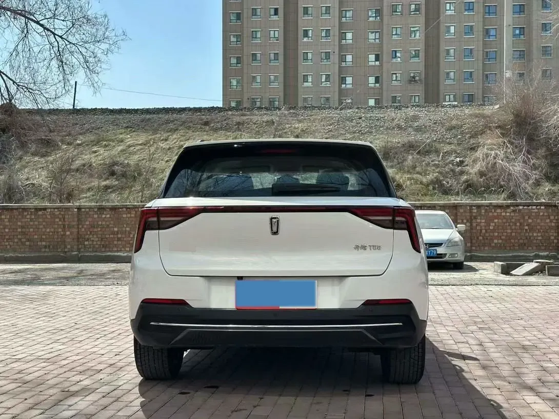 2022 Bestune T55 1.5T 169HP L4 7DCT,autocango,china used car exporter,china ev exporter,chinese used car exporter,chinese used ev exporter