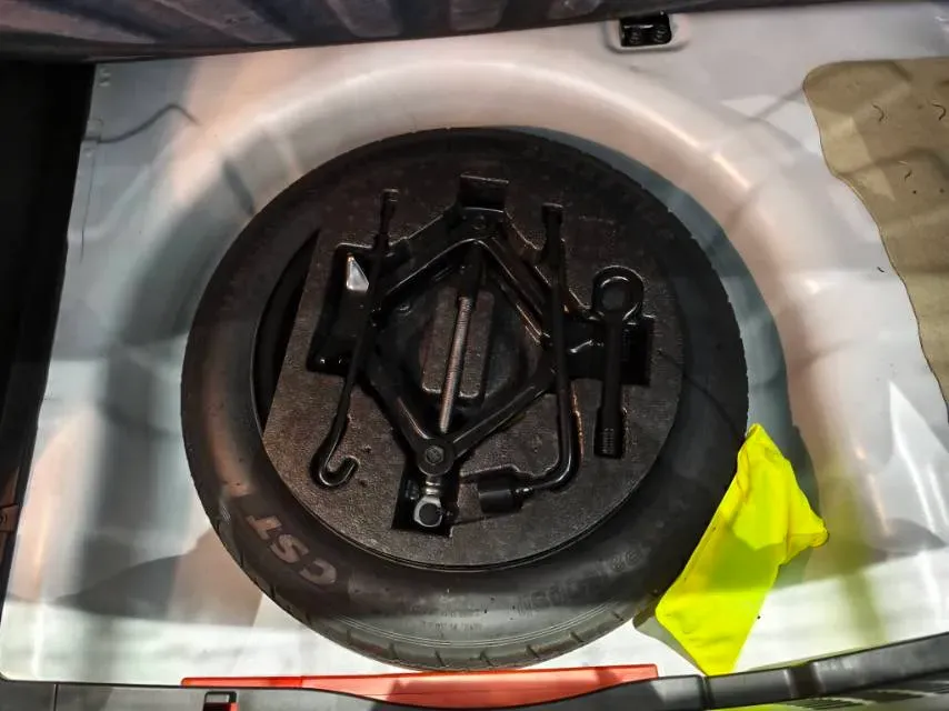 2021 Kia KX1 1.4L 100HP L4 CVT,autocango,china used car exporter,china ev exporter,chinese used car exporter,chinese used ev exporter