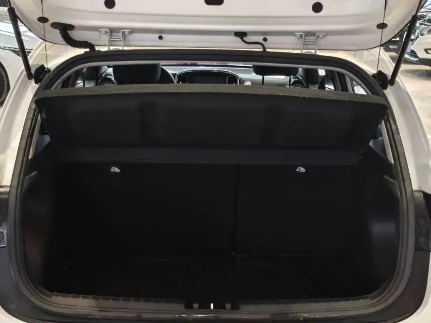 2021 Kia KX1 1.4L 100HP L4 CVT,autocango,china used car exporter,china ev exporter,chinese used car exporter,chinese used ev exporter