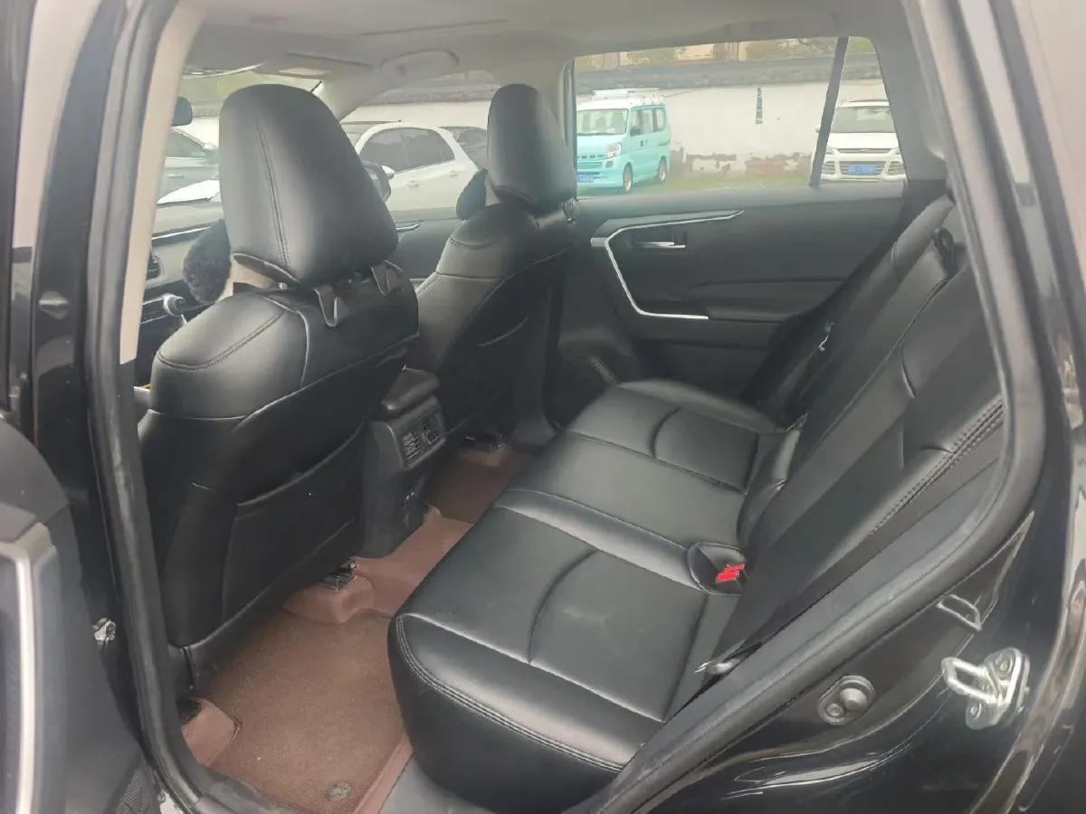 2022 Toyota RAV4 2.0L 171HP L4 CVT,autocango,china used car exporter,china ev exporter,chinese used car exporter,chinese used ev exporter