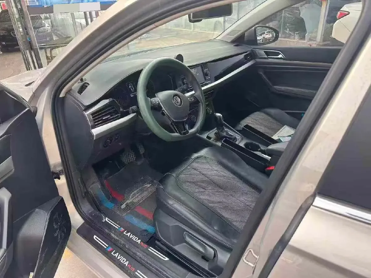 2019 Volkswagen Lavida 1.2T 116HP L4 7DCT,autocango,china used car exporter,china ev exporter,chinese used car exporter,chinese used ev exporter