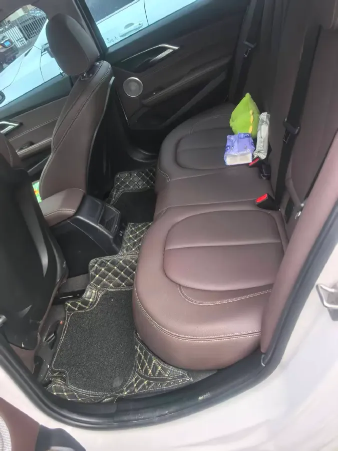 2022 BMW 1 Series 1.5T 140HP L3 7DCT,autocango,china used car exporter,china ev exporter,chinese used car exporter,chinese used ev exporter