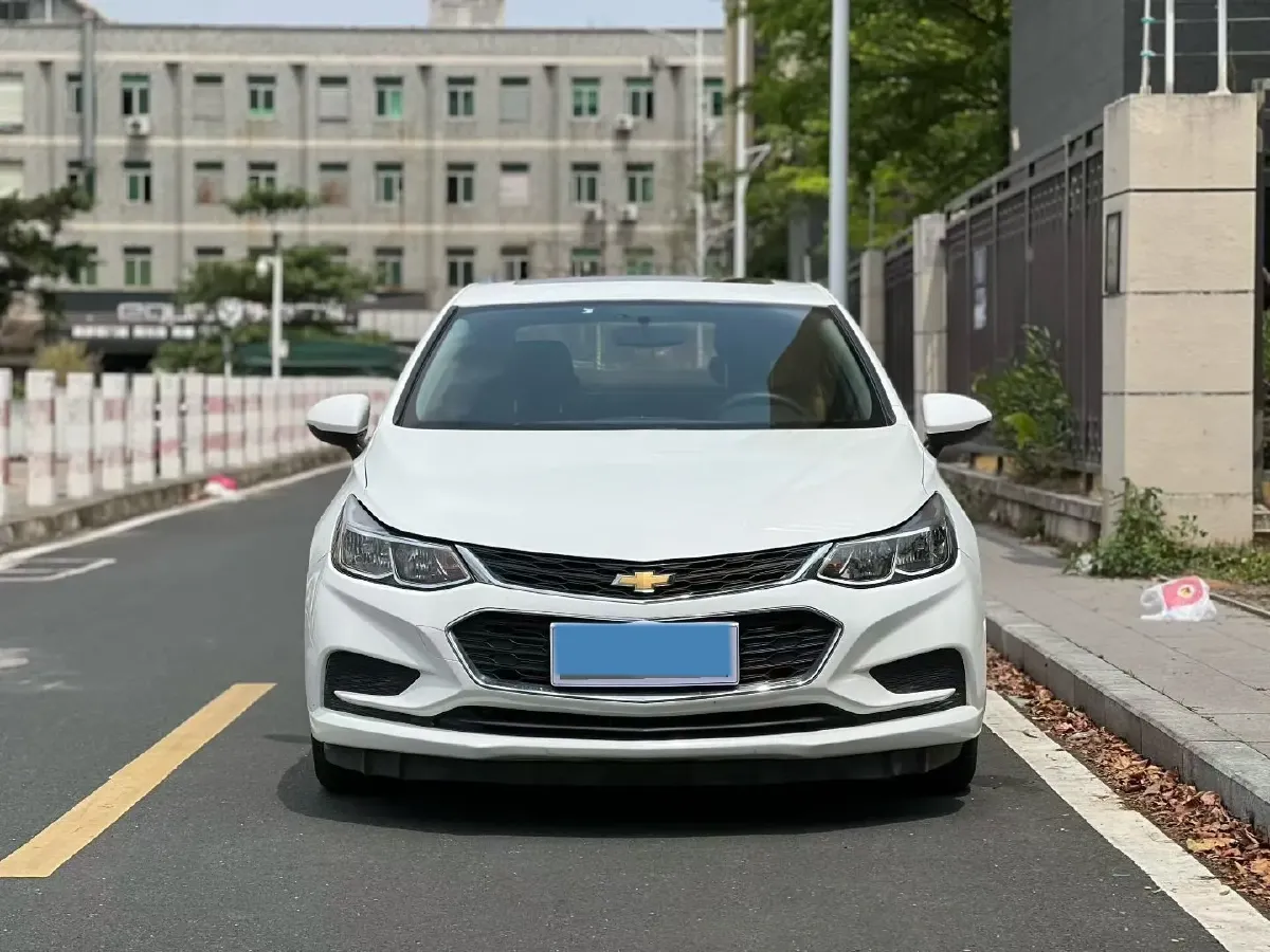 2018 Chevrolet Cruze 1.5L 114HP L4 6AT,autocango,china used car exporter,china ev exporter,chinese used car exporter,chinese used ev exporter