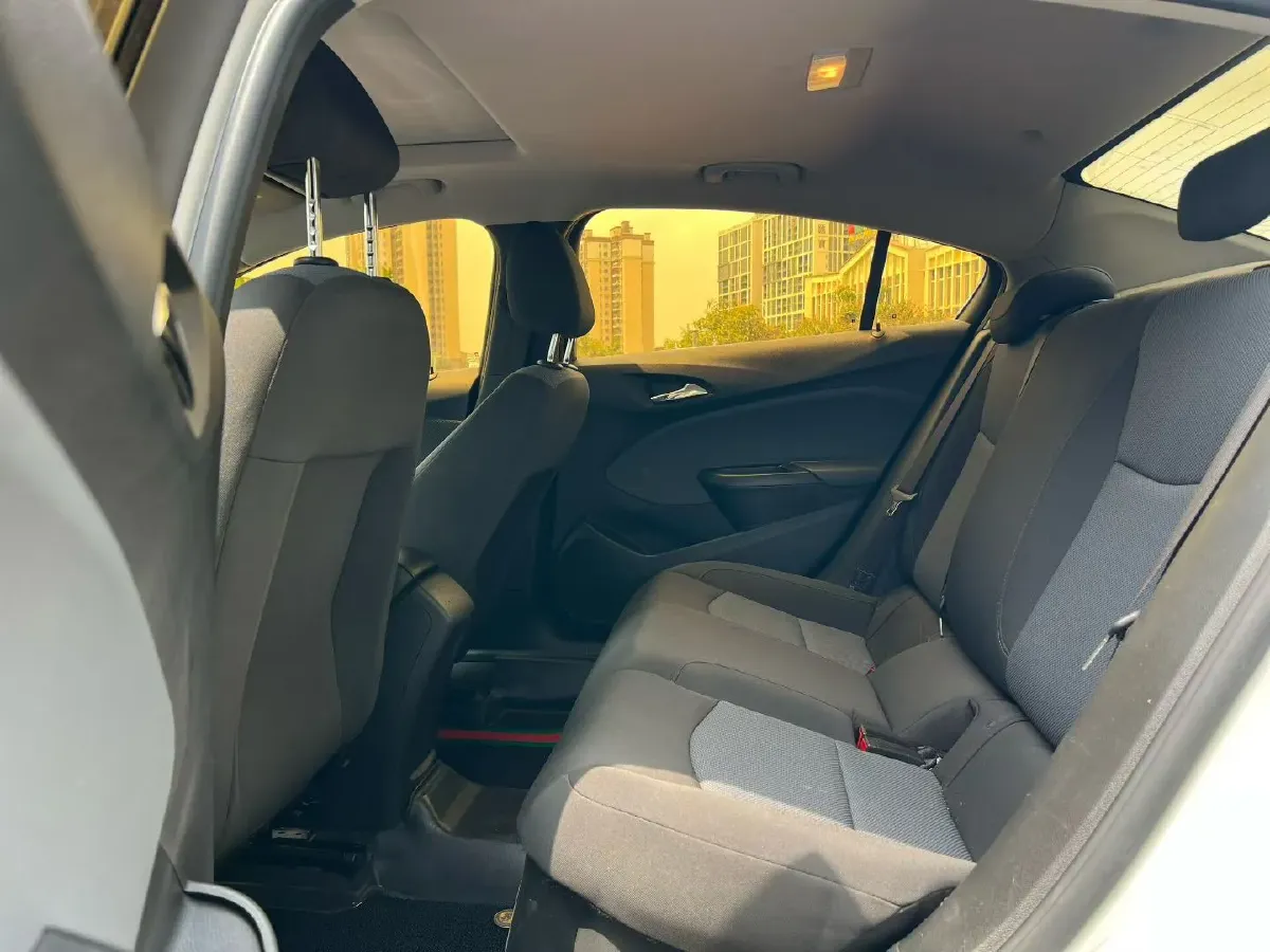 2018 Chevrolet Cruze 1.5L 114HP L4 6AT,autocango,china used car exporter,china ev exporter,chinese used car exporter,chinese used ev exporter