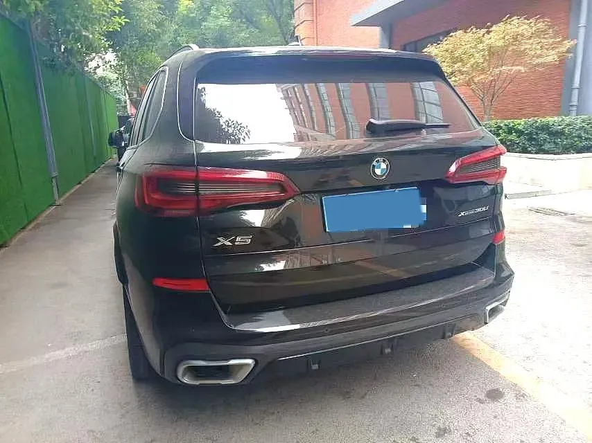 2022 BMW X5 2.0T 245HP L4 8AT,autocango,china used car exporter,china ev exporter,chinese used car exporter,chinese used ev exporter