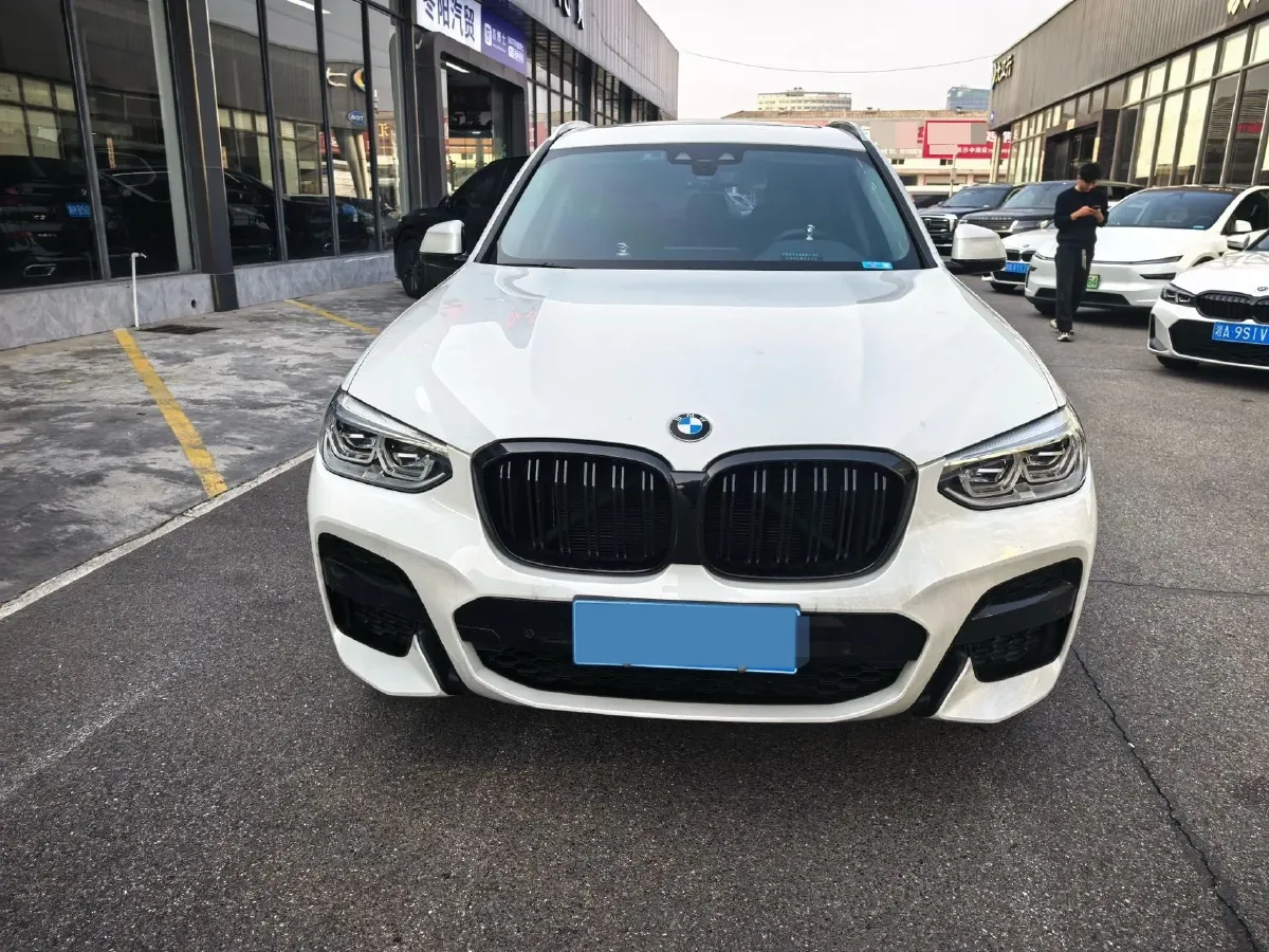 2021 BMW X3 2.0T 224HP L4 8AT,autocango,china used car exporter,china ev exporter,chinese used car exporter,chinese used ev exporter