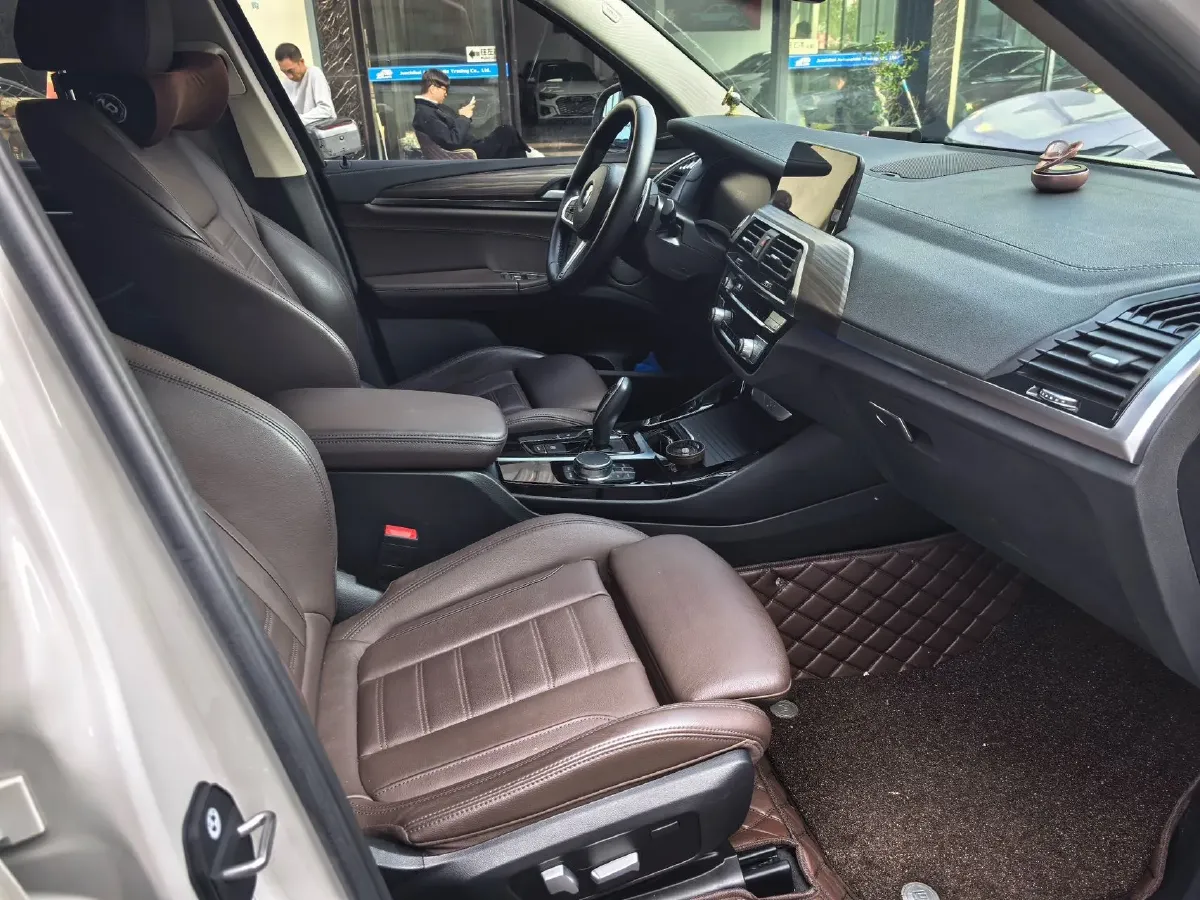 2021 BMW X3 2.0T 224HP L4 8AT,autocango,china used car exporter,china ev exporter,chinese used car exporter,chinese used ev exporter