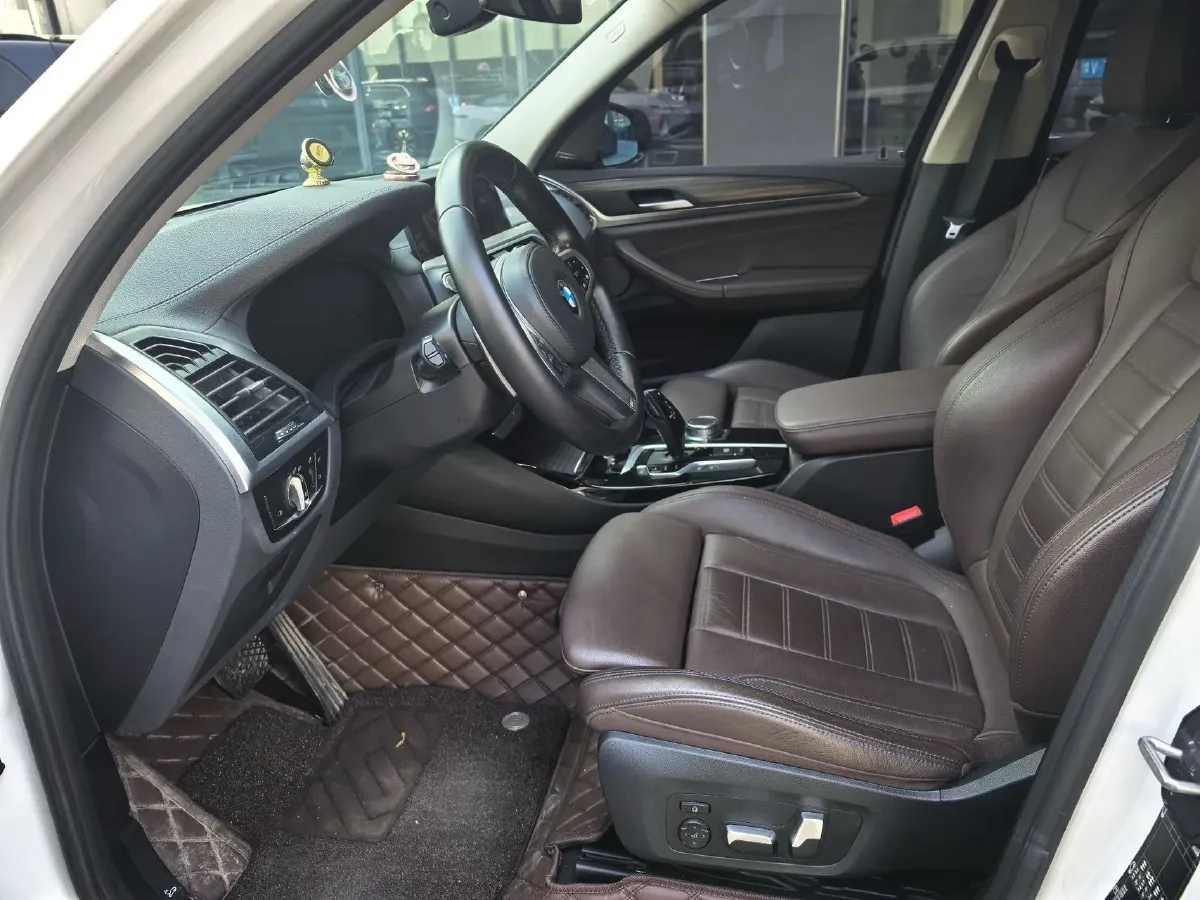 2021 BMW X3 2.0T 224HP L4 8AT,autocango,china used car exporter,china ev exporter,chinese used car exporter,chinese used ev exporter