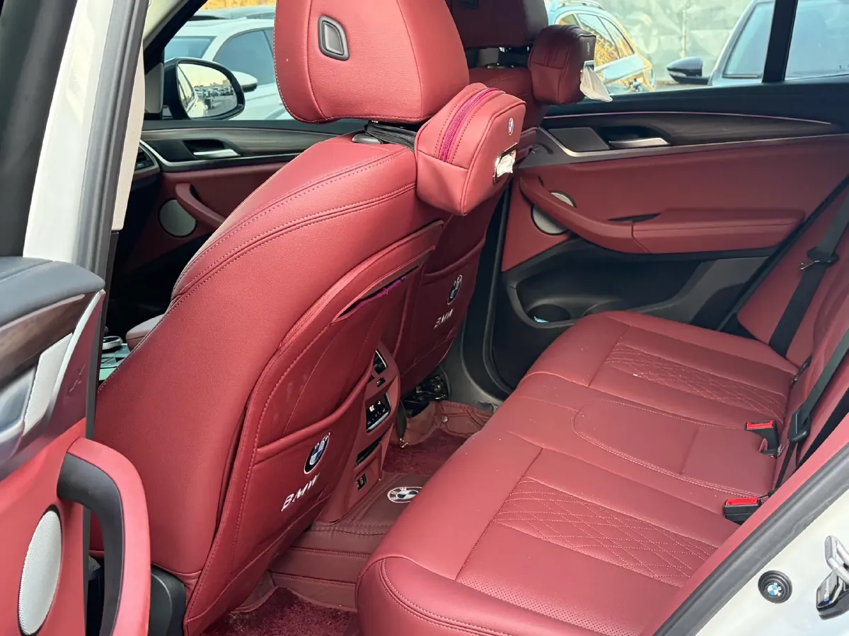 2023 BMW X3 2.0T 245HP L4 8AT,autocango,china used car exporter,china ev exporter,chinese used car exporter,chinese used ev exporter