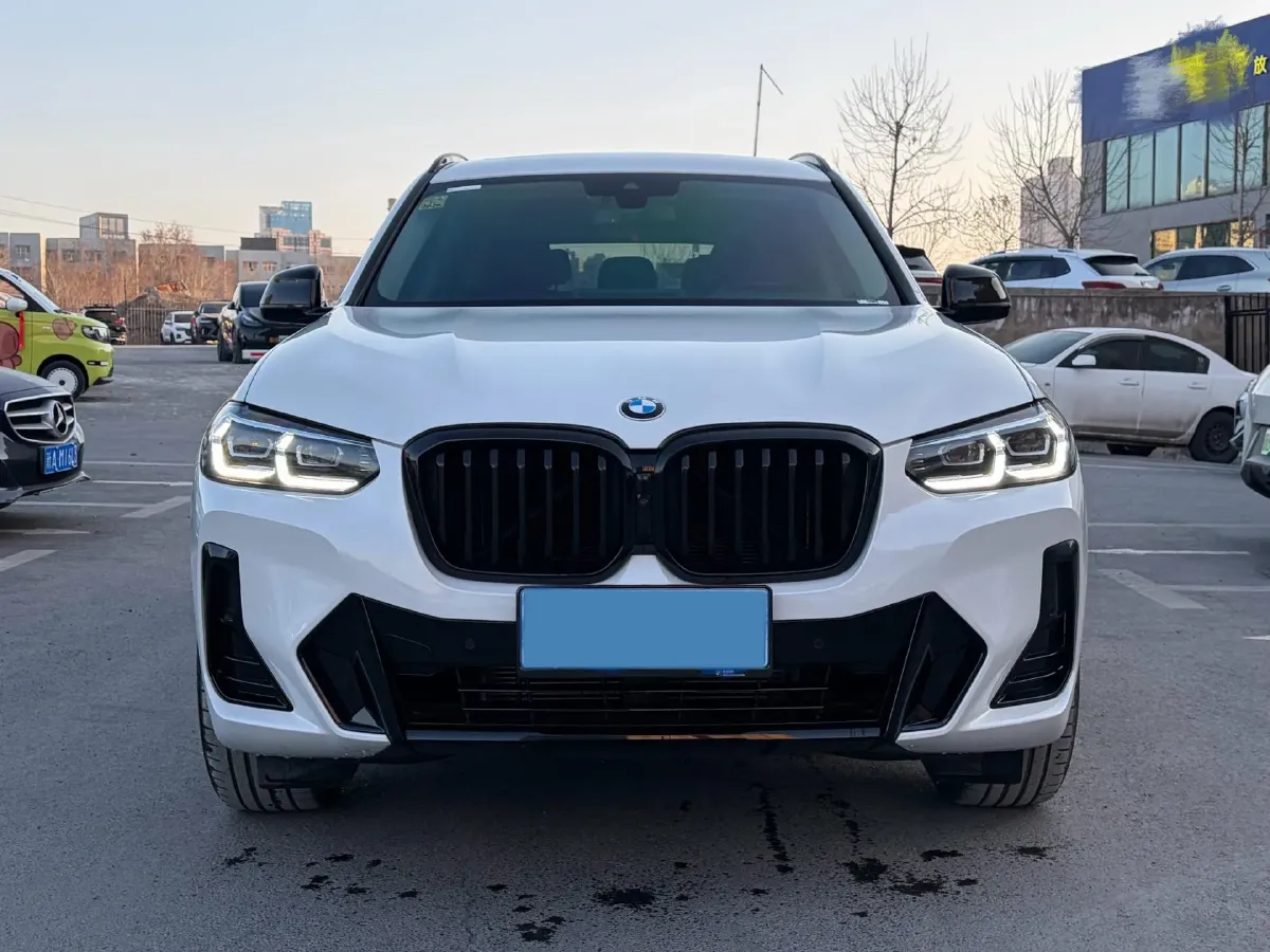 2023 BMW X3 2.0T 245HP L4 8AT,autocango,china used car exporter,china ev exporter,chinese used car exporter,chinese used ev exporter