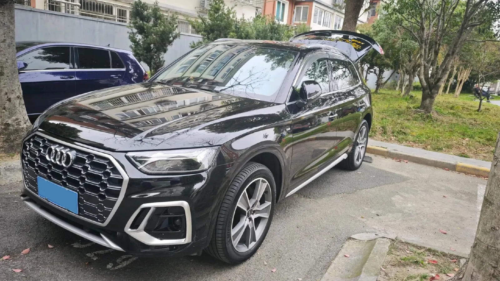 2022 Audi Q5L 2.0T 252HP L4 7DCT,autocango,china used car exporter,china ev exporter,chinese used car exporter,chinese used ev exporter