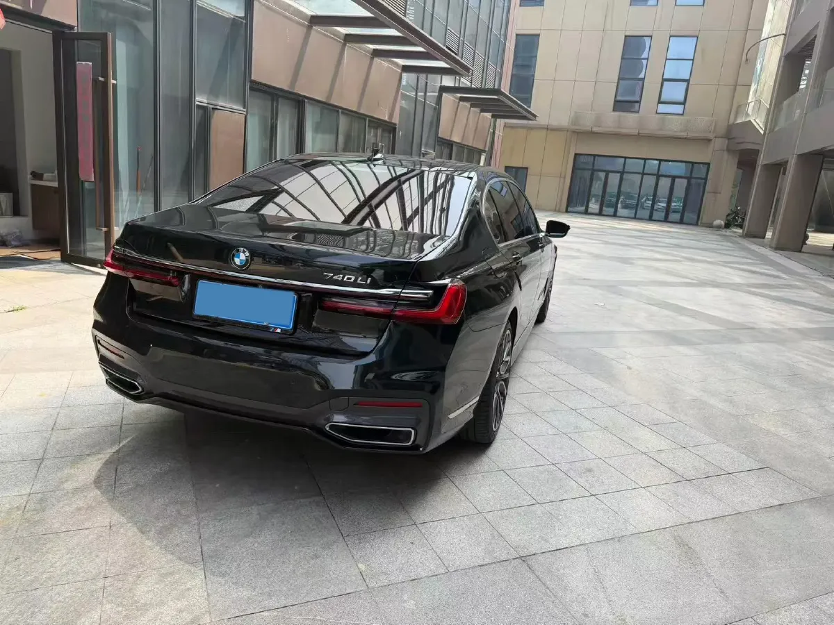 2019 BMW 7 Series 2.0T 265HP L4 8AT,autocango,china used car exporter,china ev exporter,chinese used car exporter,chinese used ev exporter