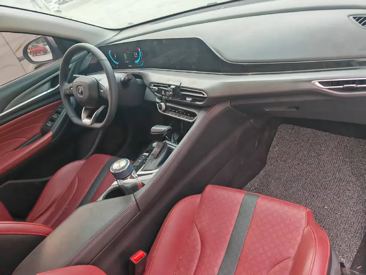 2021 ChangAn Eado 1.4T 160HP L4 7DCT,autocango,china used car exporter,china ev exporter,chinese used car exporter,chinese used ev exporter