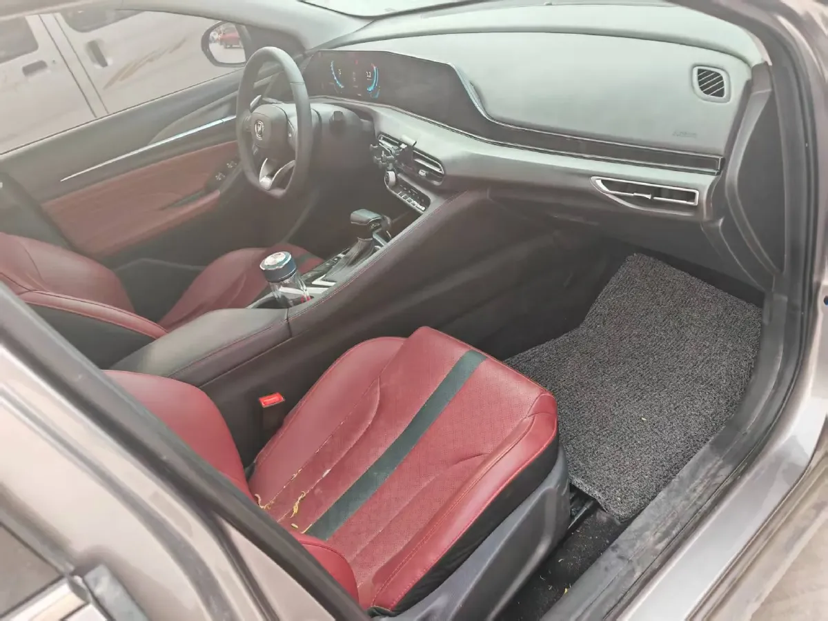 2021 ChangAn Eado 1.4T 160HP L4 7DCT,autocango,china used car exporter,china ev exporter,chinese used car exporter,chinese used ev exporter