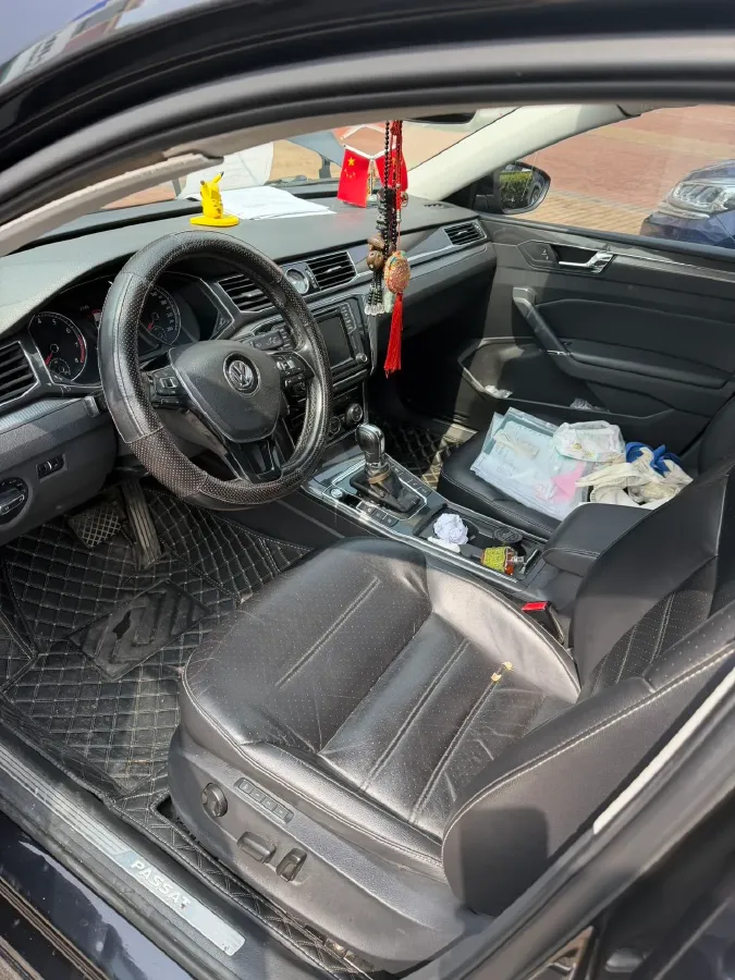 2017 Volkswagen Passat 1.8T 180HP L4 7DCT,autocango,china used car exporter,china ev exporter,chinese used car exporter,chinese used ev exporter
